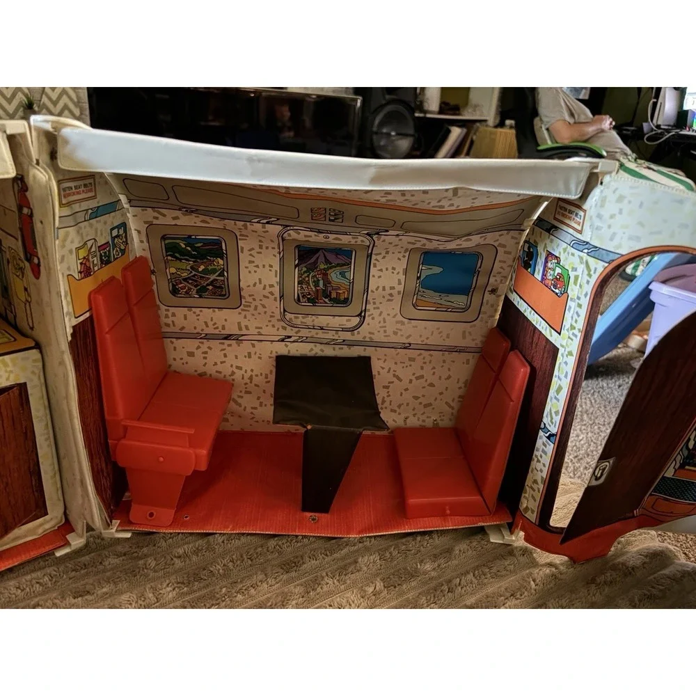 Mattel Barbie,‎ Barbie's Friend Ship, United Airlines, Vintage Plane